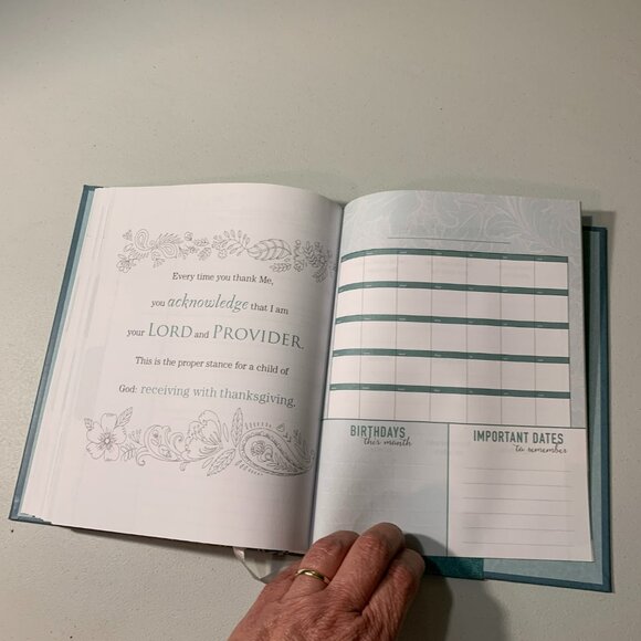 Jesus Calling Planner/Journal NWT - Picture 6 of 6
